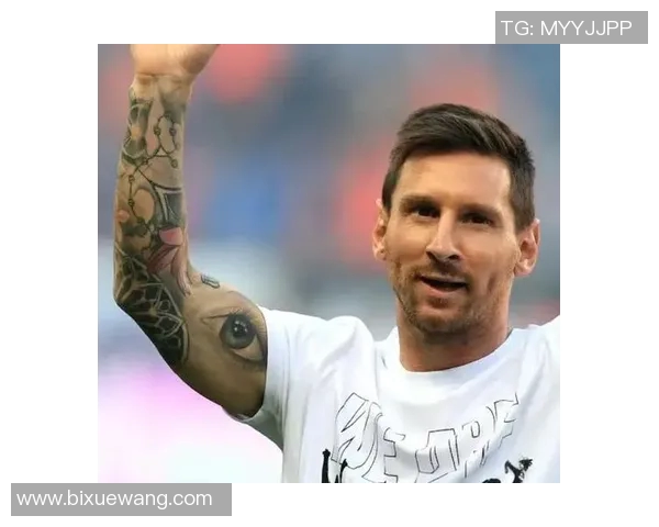 足球巨星梅西的爱情故事揭秘他与妻子的甜蜜生活全记录