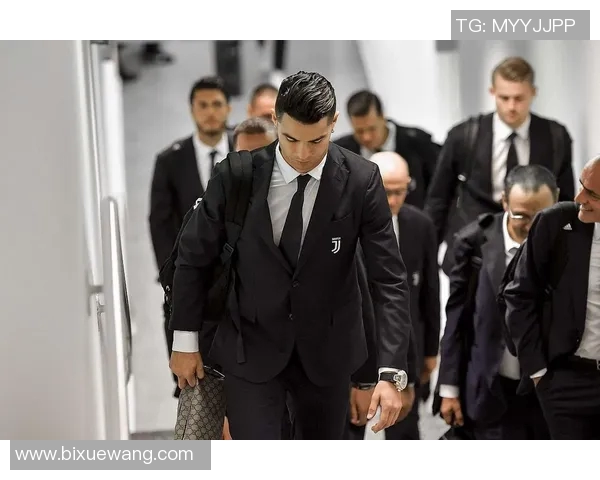 足球明星专属发型推荐展现个性与风采的完美选择