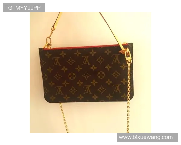 足球明星们的奢华选择LV包包成时尚新宠引领潮流风向标