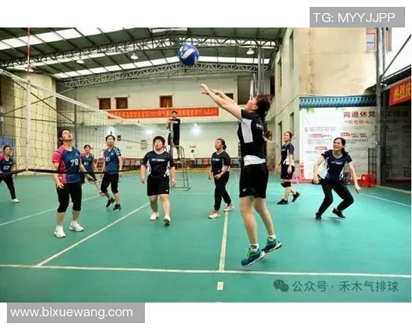 排球新手必看：轻松掌握配合技巧的入门指南与实用建议