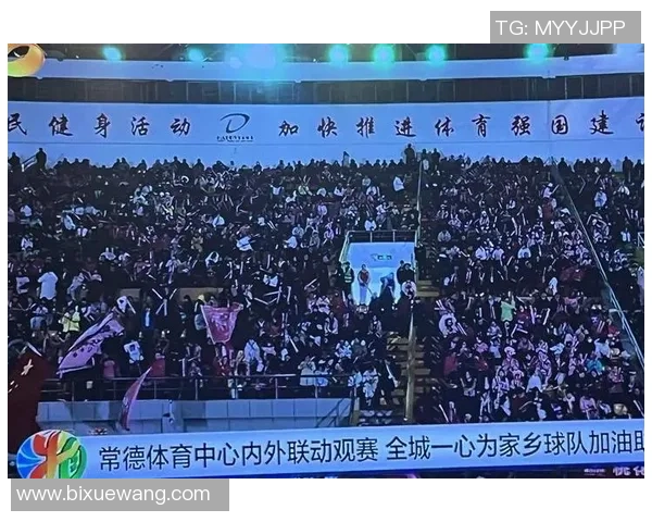 足球明星回馈家乡用收入助力地方发展与青少年足球事业