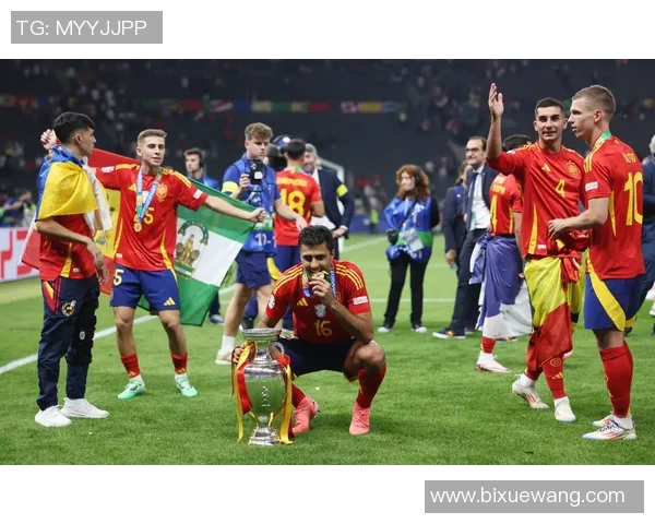 足球明星在绿茵场上展现技艺与激情的精彩瞬间