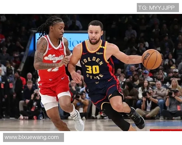 足球明星家中遭窃事件引发关注盗贼如何成功潜入明星豪宅