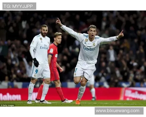 足球明星精彩瞬间合集尽享激情与荣耀的视觉盛宴